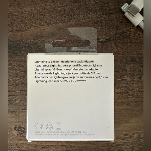 Bundle of iPhone Accessories (Headphone Adapters) - Picture 2 of 5